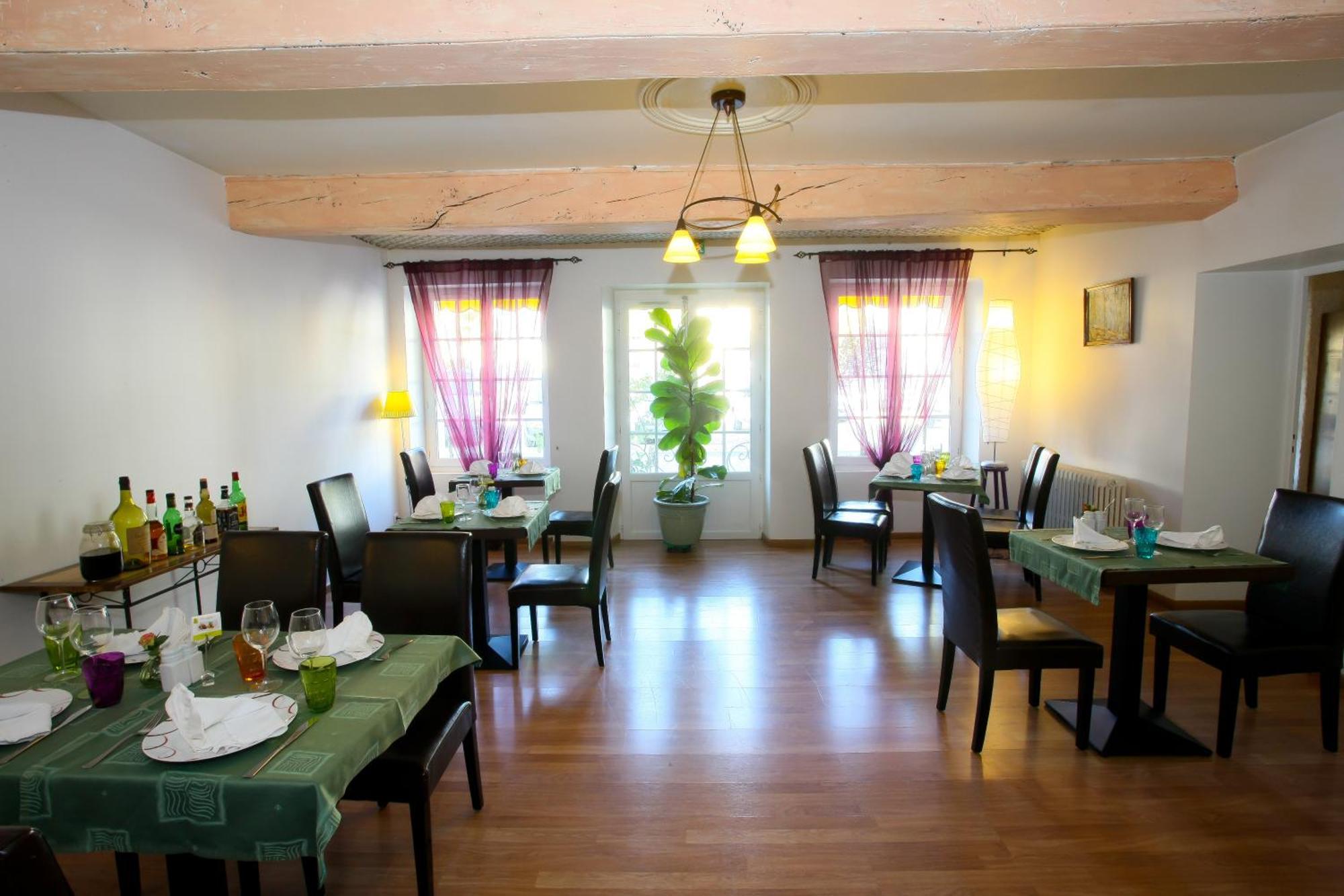 Logis Auberge La Cremaillere Villandraut Eksteriør billede