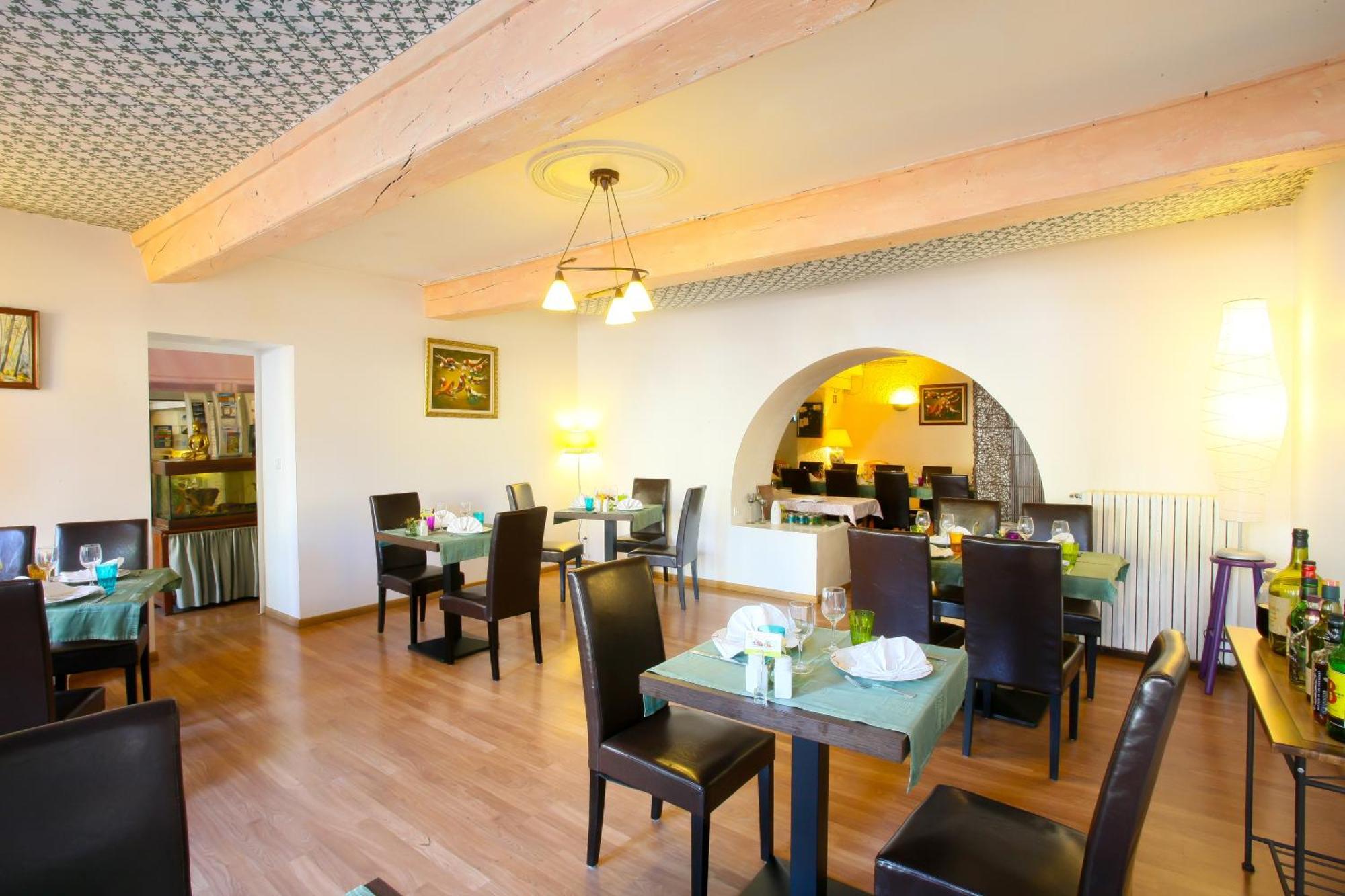 Logis Auberge La Cremaillere Villandraut Eksteriør billede