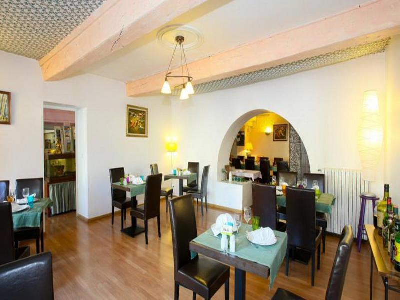 Logis Auberge La Cremaillere Villandraut Eksteriør billede