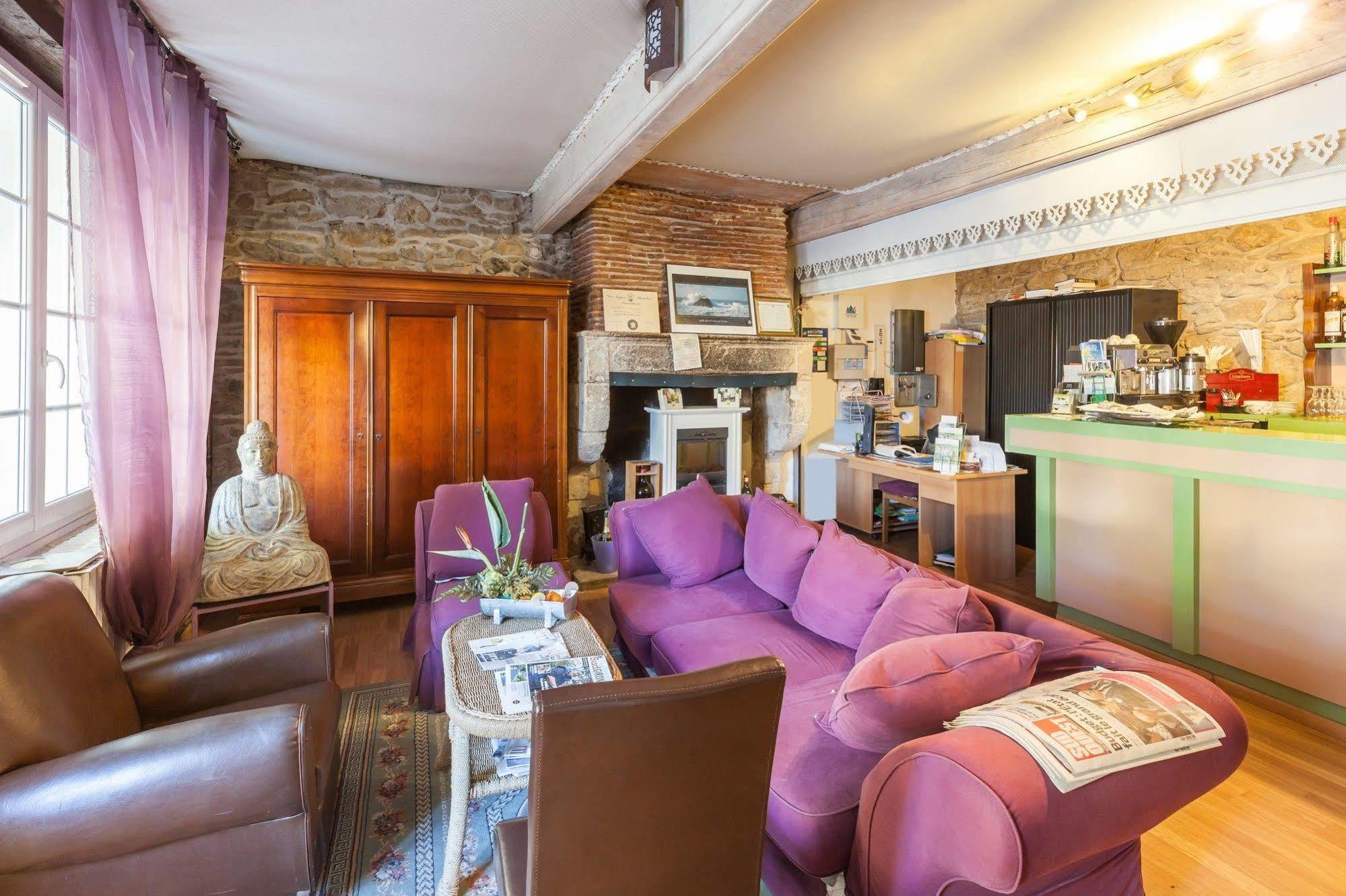 Logis Auberge La Cremaillere Villandraut Eksteriør billede